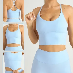 yoga kleding dames - lichtblauwe sporttop met kruisbandjes voor ultieme bewegingsvrijheid