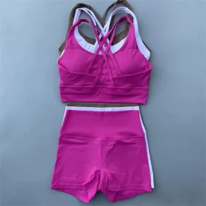yoga kleding dames - roze set met kruisbandjes voor ultiem comfort